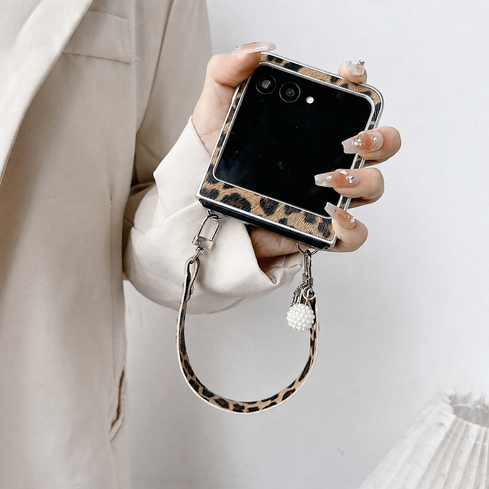 Leopar Baskılı Katlanabilir Ka - Luxury Men Lifestyle incelemesi ve fiyatı